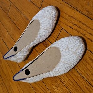 NWOB Rothy's The Square Flat in Lily, Size 5.5